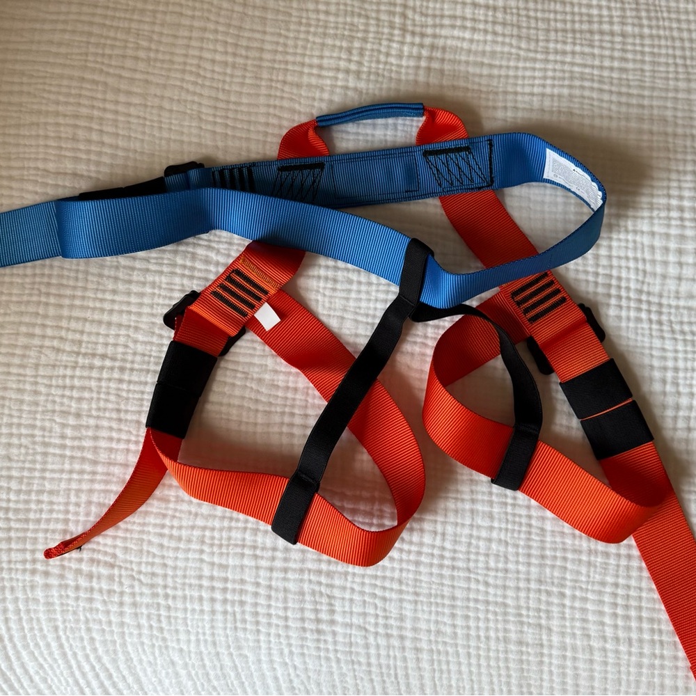 Fusion Kids Safety Harness with Blue and Orange Straps